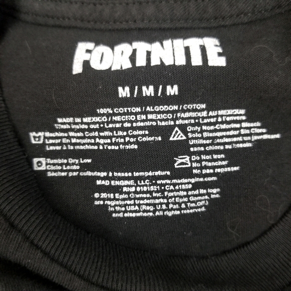 Fortnite Dance Shirt Medium - Picture 3 of 4